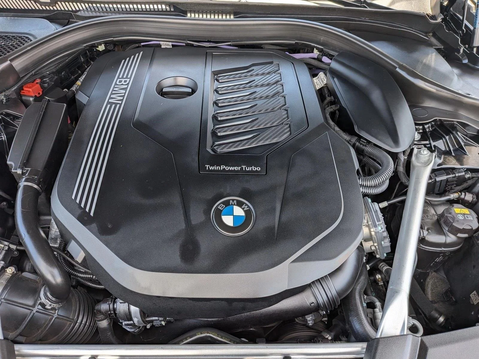 Used 2021 Black BMW 540i xDrive image 24