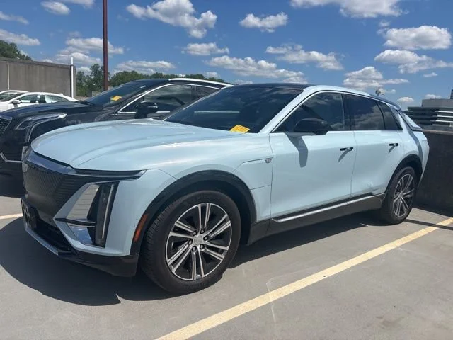 2024 Cadillac Lyriq Luxury 2 AWD's photo
