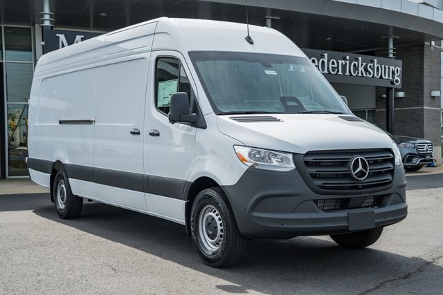 2026 Mercedes-Benz Sprinter Cargo Van Cargo 170 WB