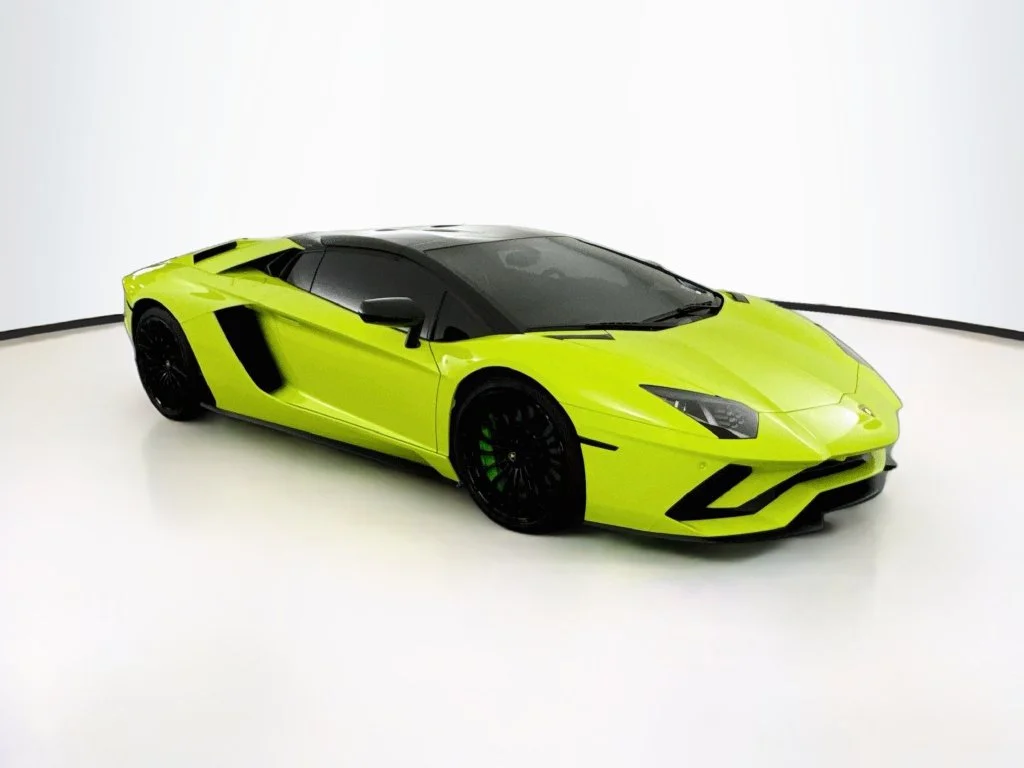 Used 2019  Lamborghini Base image 37