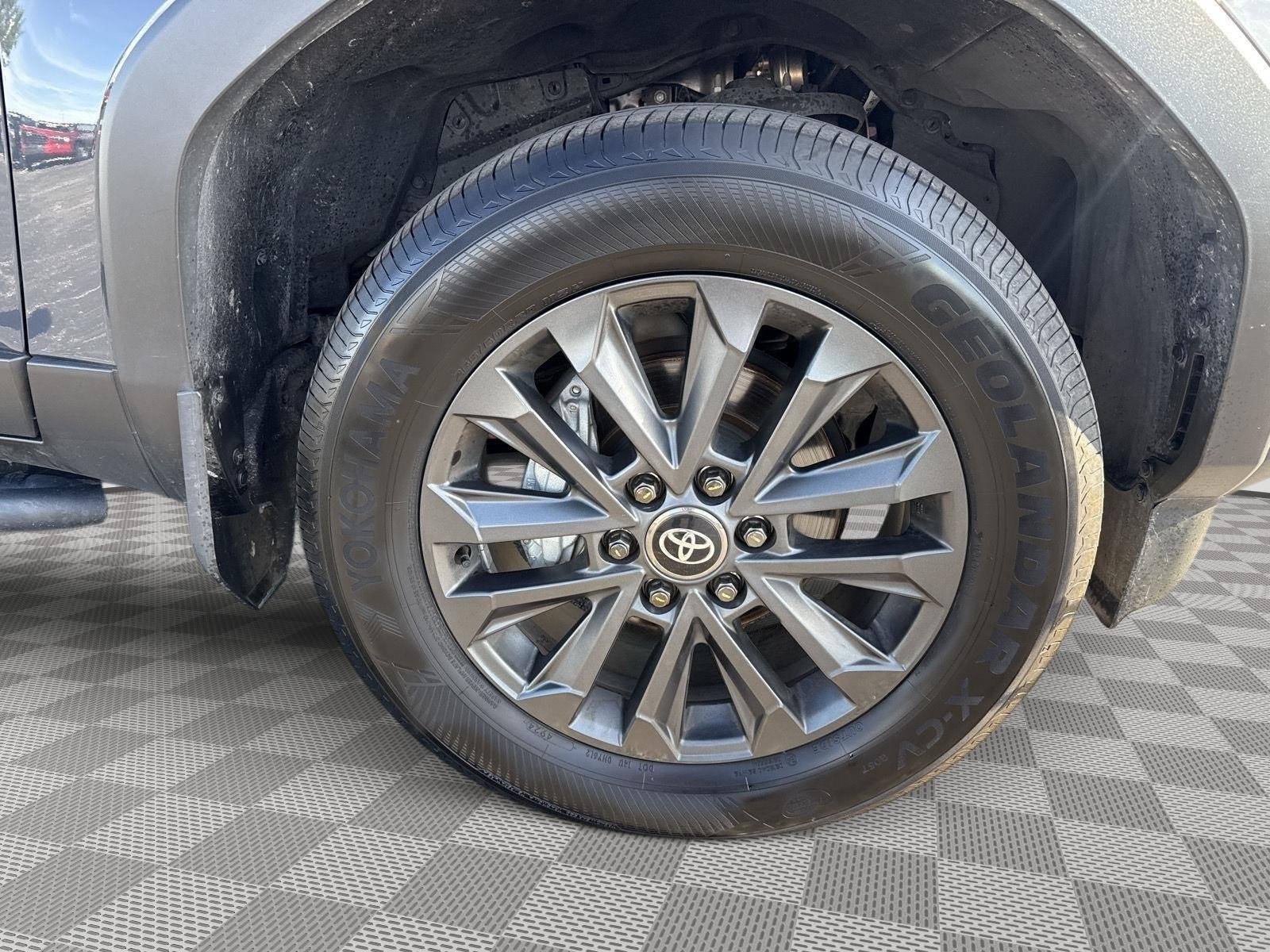 Used 2025 Underground Toyota Base image 13