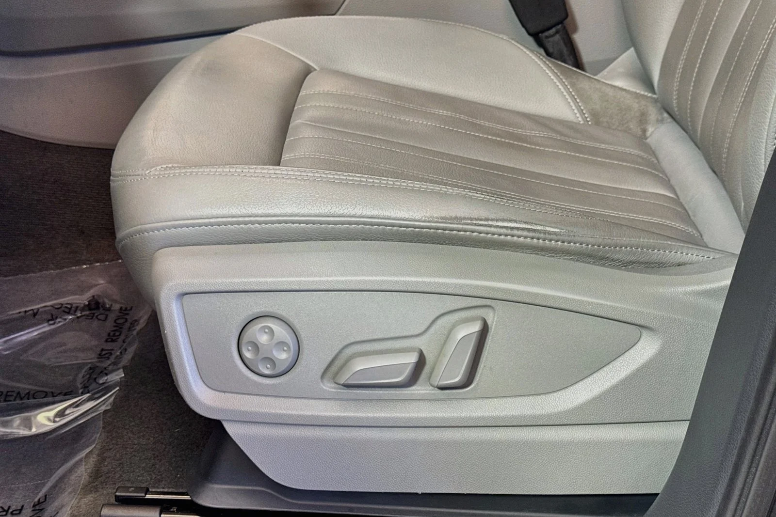 Used 2019 Silver Audi Premium image 10
