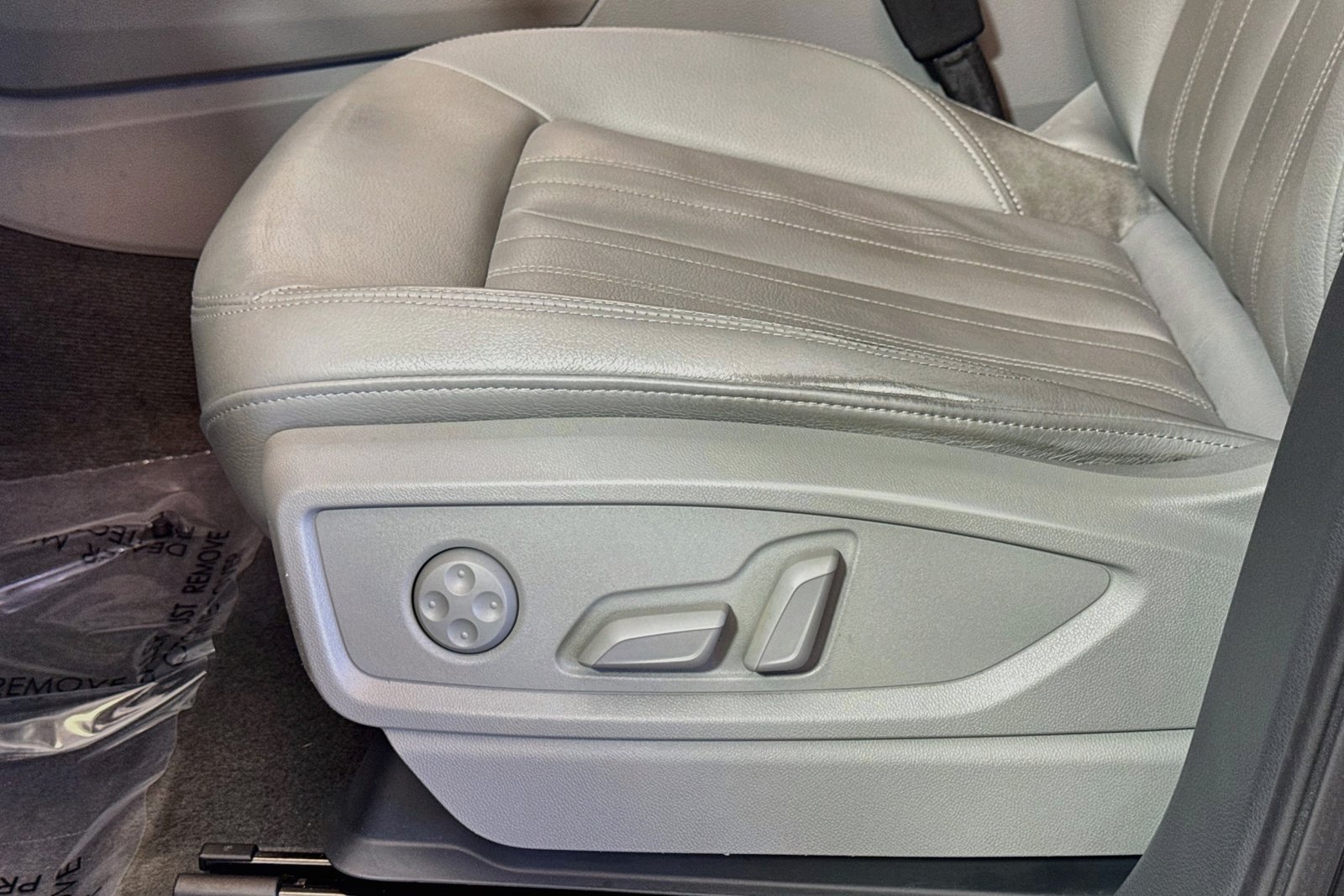 Used 2019 Silver Audi Premium image 10