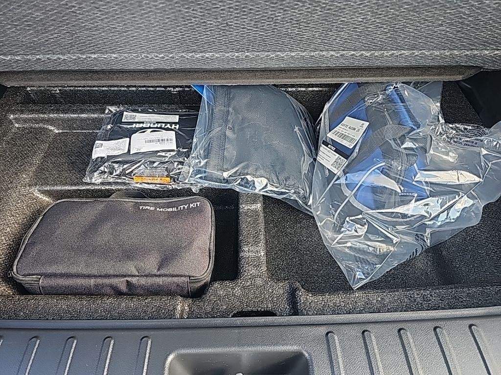 New 2026 Blue Hyundai SEL AWD image 36