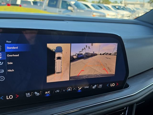 2026 Chevrolet Suburban Premier - Photo 26