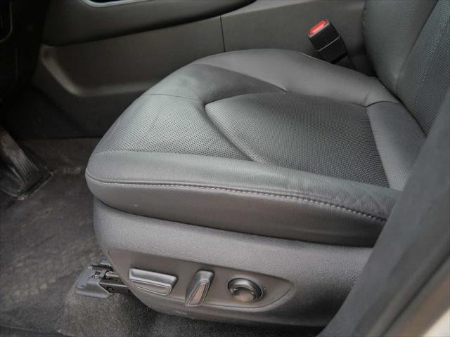 Certified Used 2024 WIND CHILL PEARL Toyota  image 21