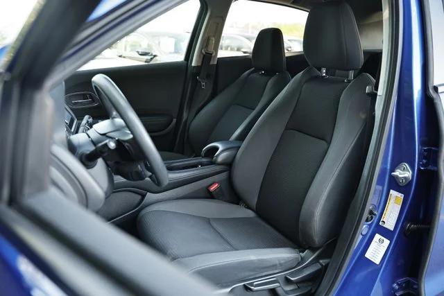 Used 2021 Aegean Blue Metallic Honda EX image 19