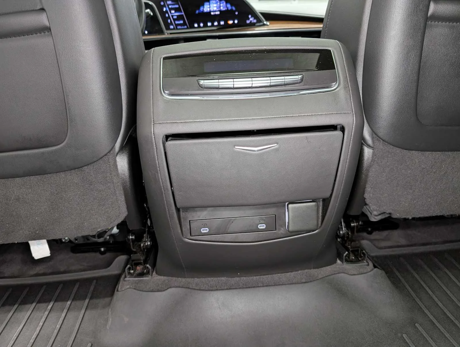 Used 2023 Crystal White Tricoat Cadillac 4WD Premium Luxury image 23