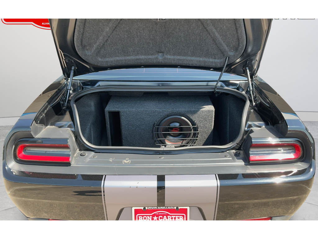 Used 2015 Pitch Black Clearcoat Dodge SRT 392 Supercharged image 17