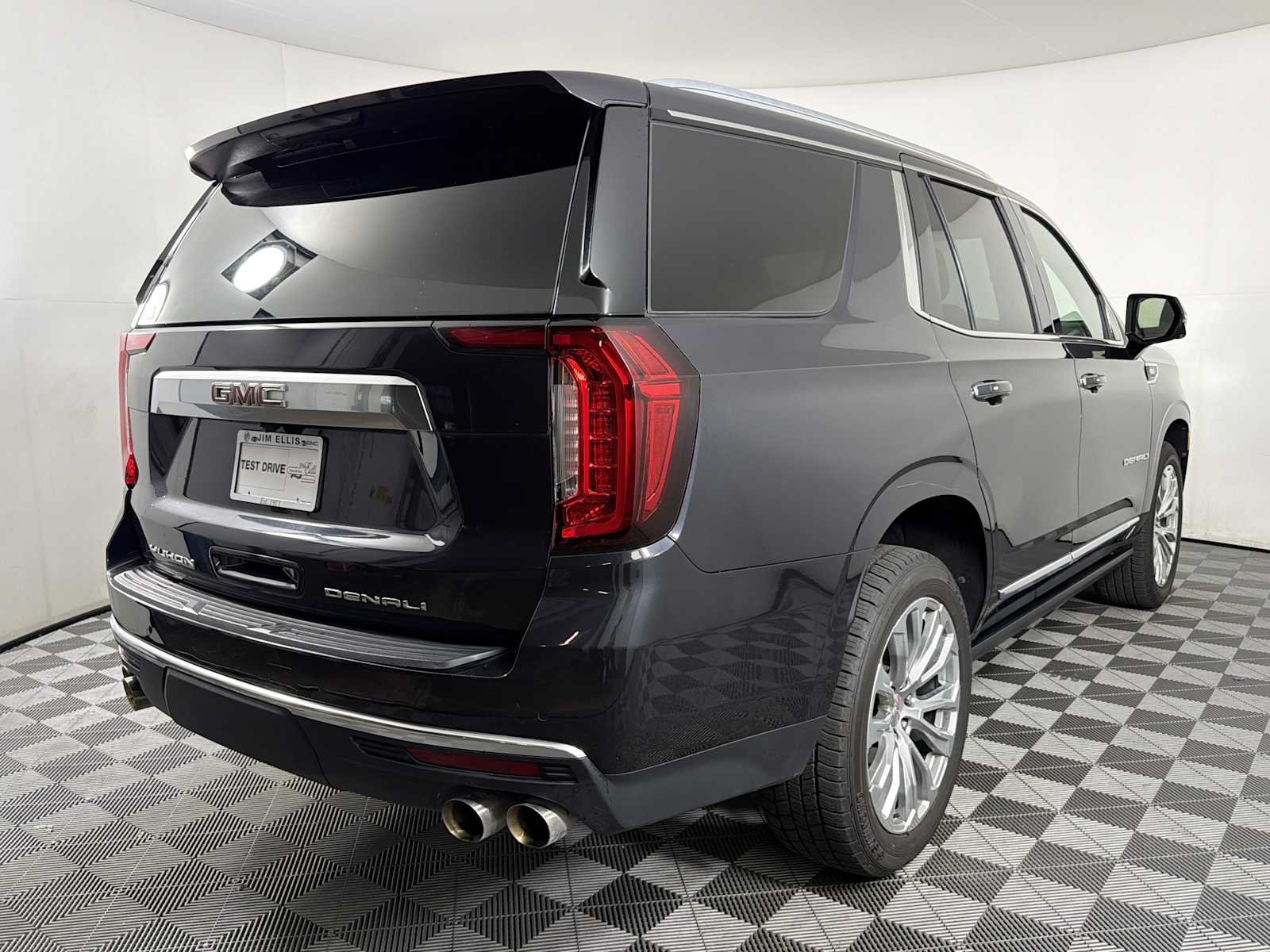 Used 2023 Titanium Rush Metallic GMC Denali image 6
