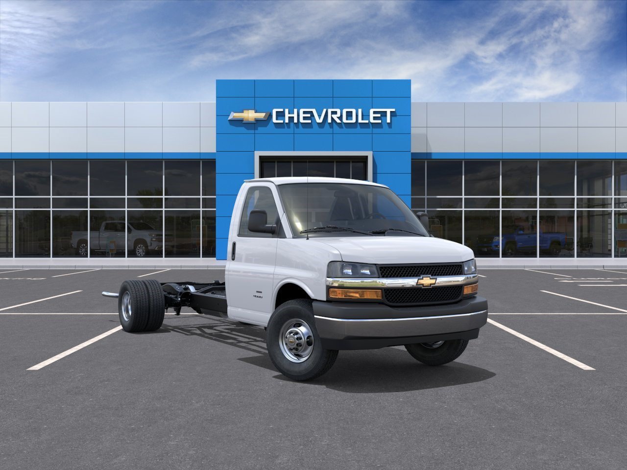 2026 Chevrolet Express Cutaway Base