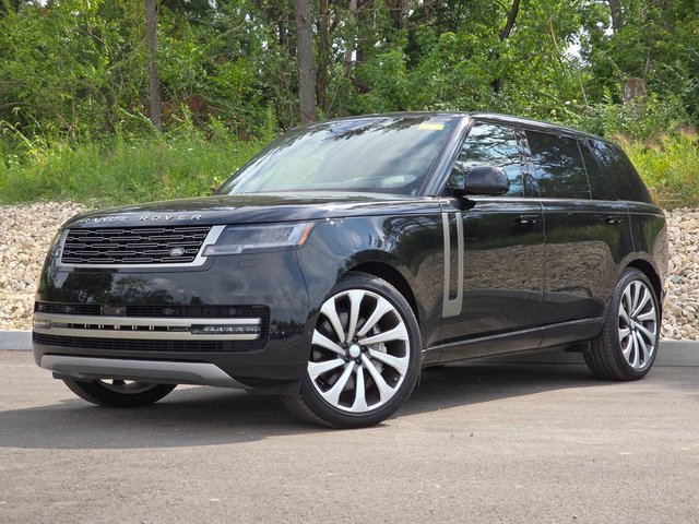 2025 Land Rover Range Rover se