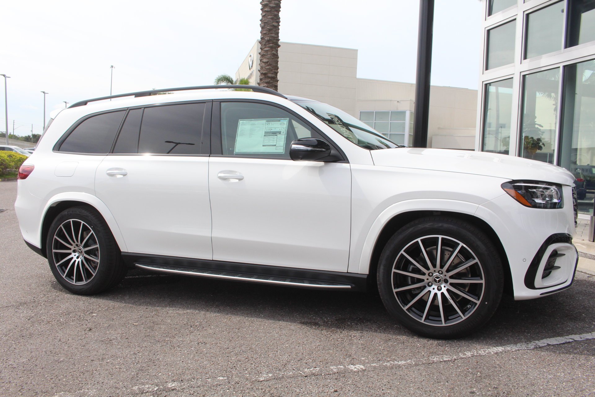 New 2026 POLAR WHITE Mercedes-Benz GLS 450 image 9
