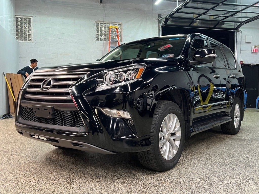 2018 Lexus GX 460 Premium photo 3