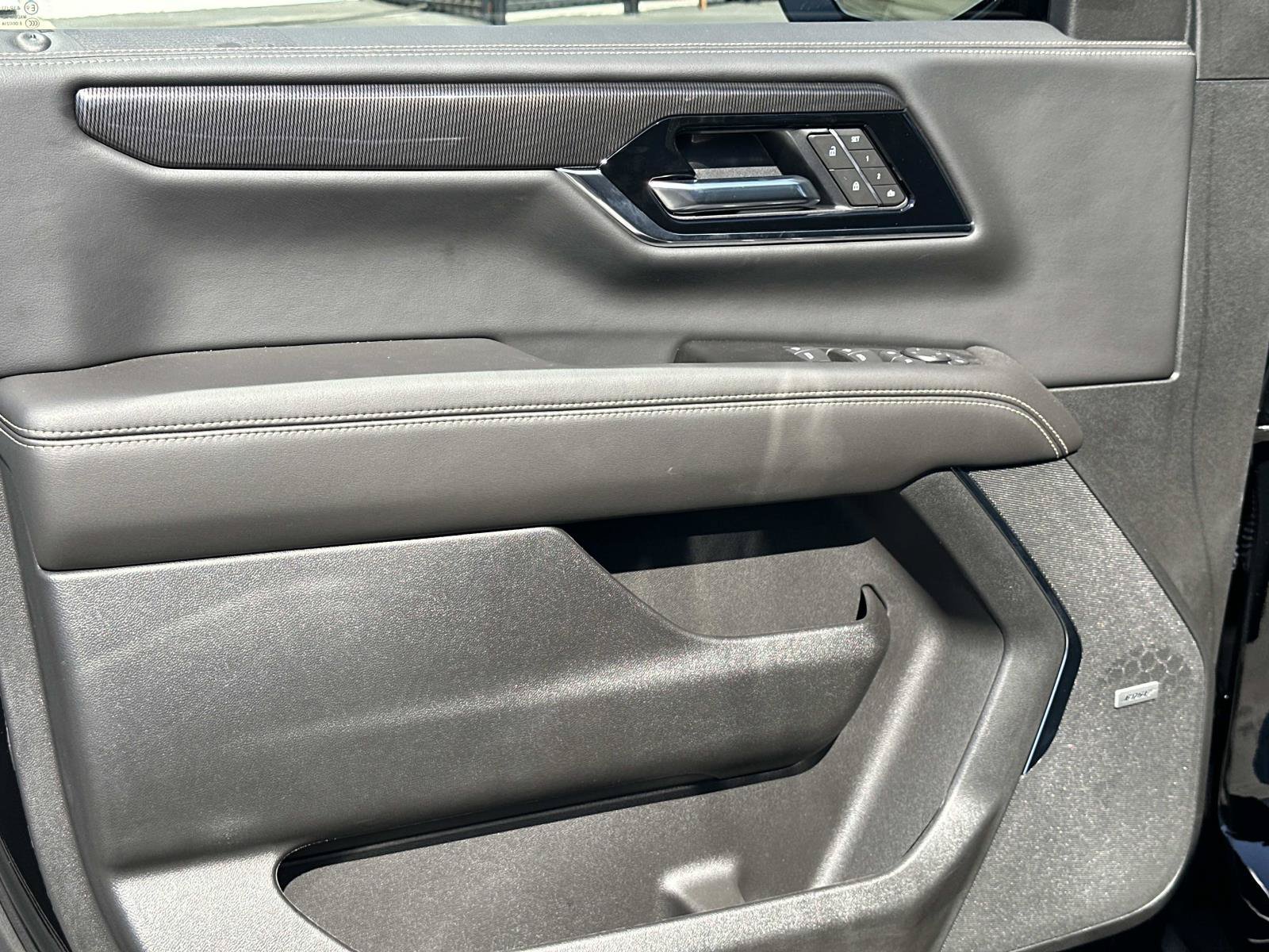 2026 GMC Yukon Elevation - Photo 20