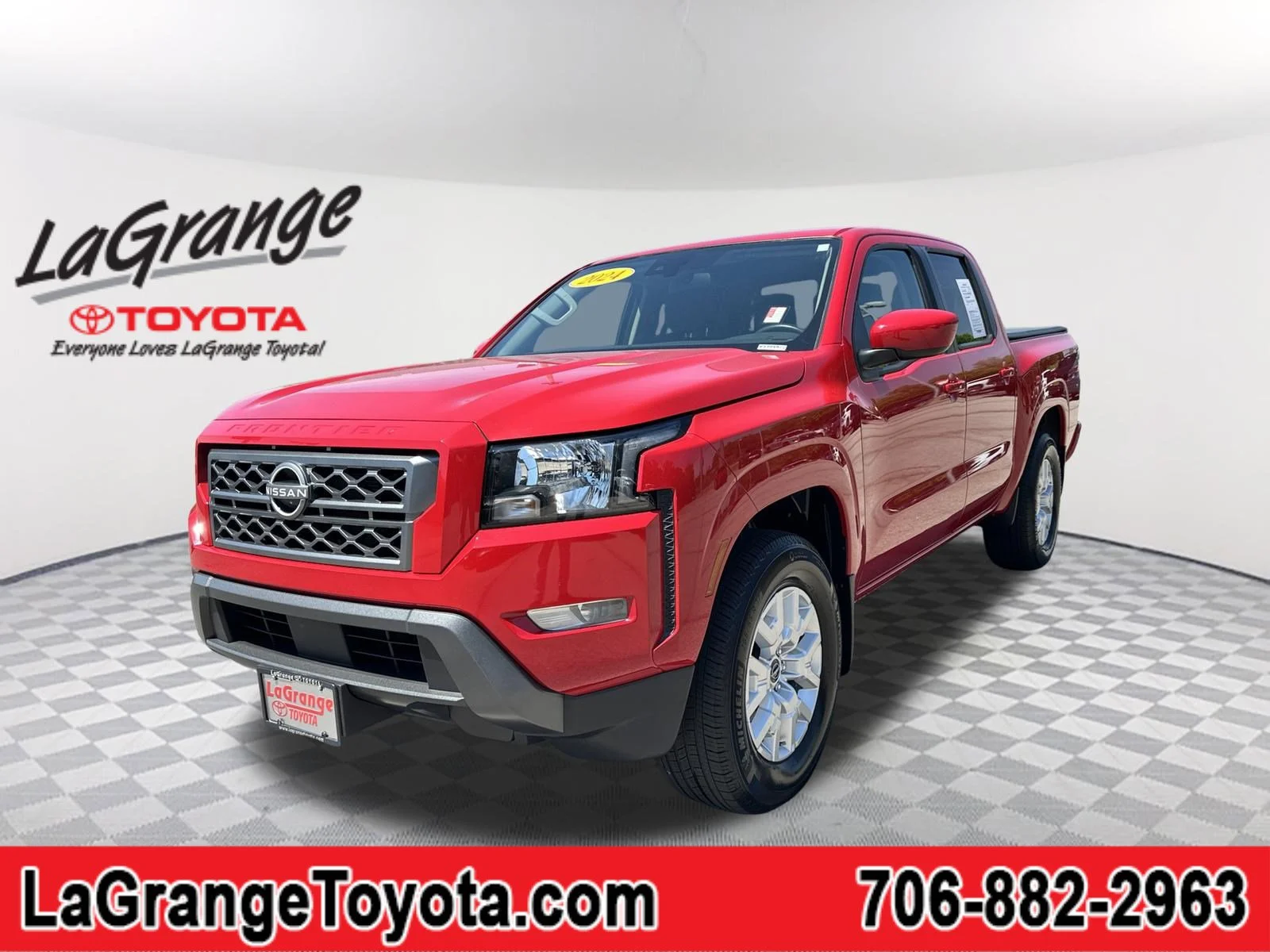 2023 Nissan Frontier SV Crew Cab 4X2 SWB's photo