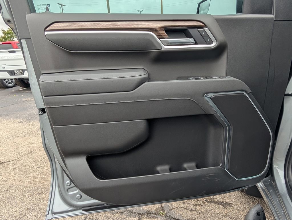 2026 Chevrolet Silverado 1500 RST - Photo 12