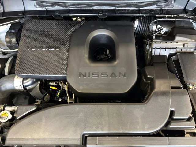 Used 2025 Gold Nissan SL image 27