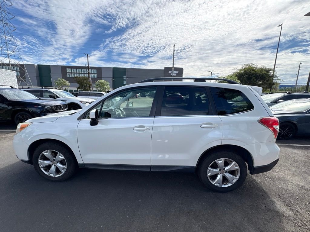 Used 2015 White Subaru 2.5i Limited image 10