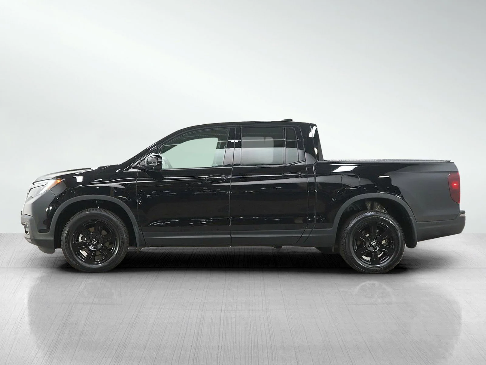 Used 2020 Honda Ridgeline Black Edition with VIN 5FPYK3F84LB025766 for sale in Burnsville, Minnesota
