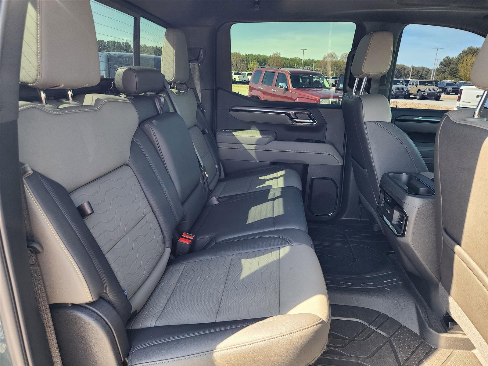 Used 2025 Cypress Gray Chevrolet ZR2 image 9