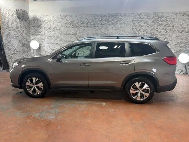 Used 2021 Brilliant Bronze Metallic Subaru Premium image 4
