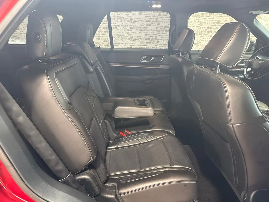 Used 2018 Red Ford Platinum image 12