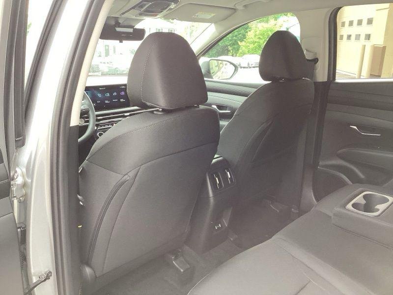 New 2026 Silver Hyundai SEL AWD image 17