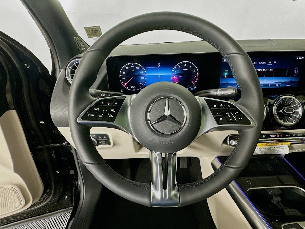 New 2026 Night Black Mercedes-Benz GLA 250 image 41