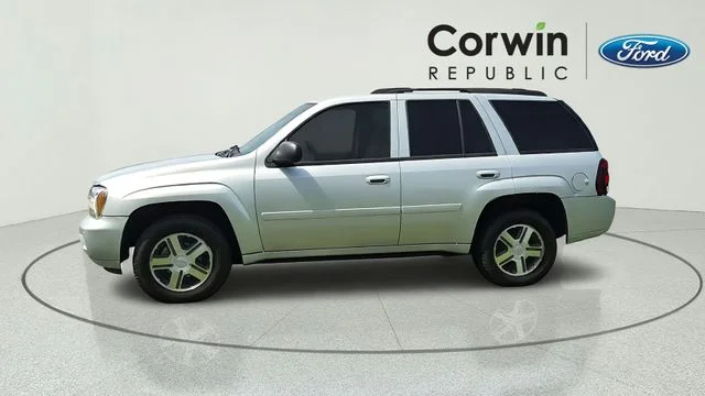 Used 2007 Chevrolet TrailBlazer LT with VIN 1GNDT13S872116564 for sale in Republic, MO