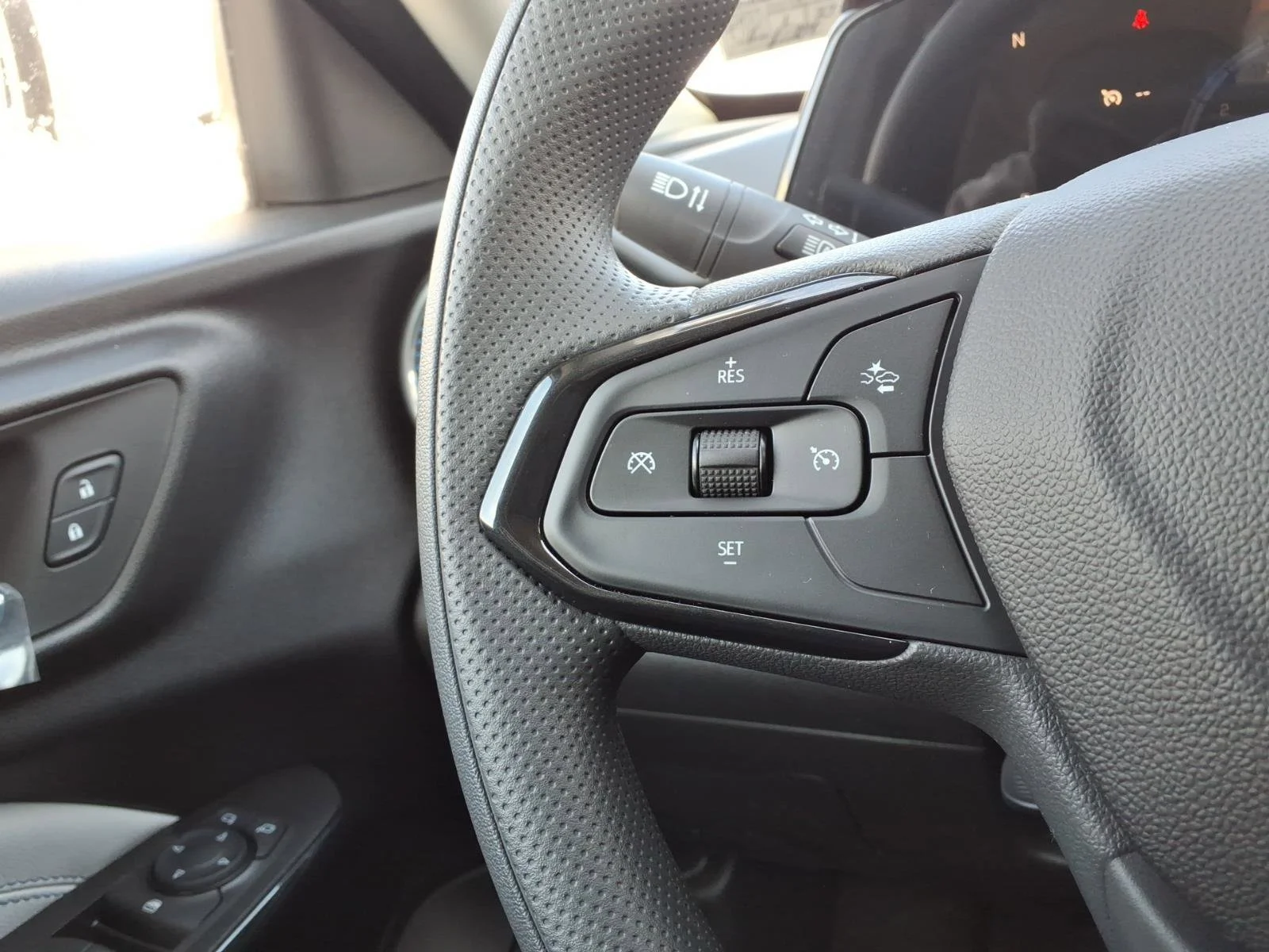 2026 Chevrolet Trax LT - Photo 12