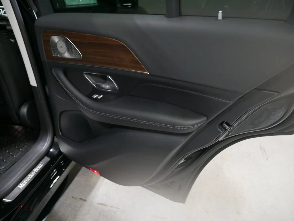 New 2026 Black Mercedes-Benz GLE 350 image 27