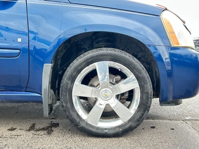Used 2008 Blue Chevrolet Sport image 12