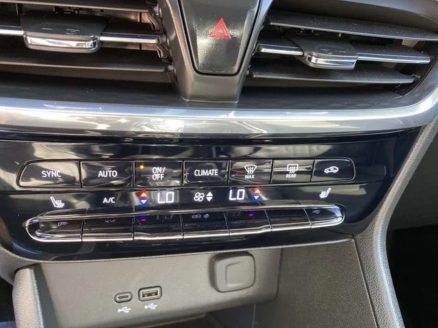 Used 2024 Blue Buick Avenir image 11