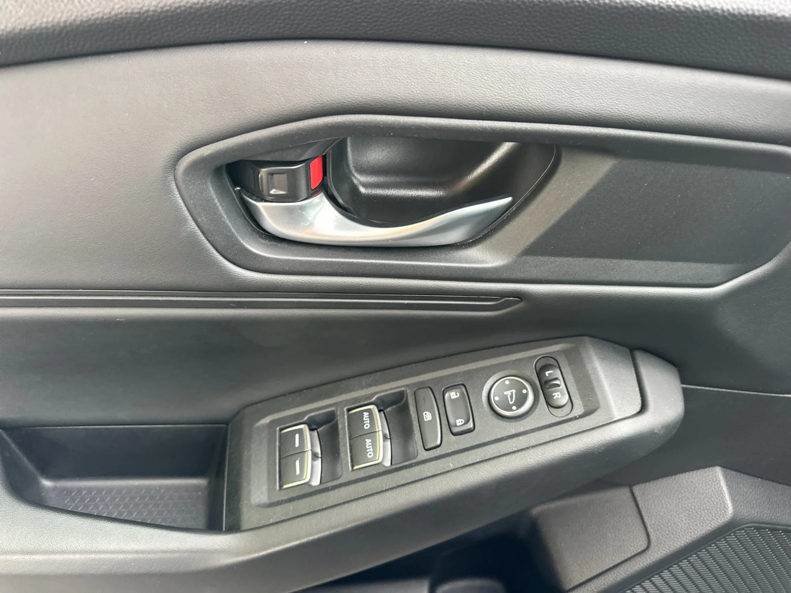 Used 2024 Gray Honda EX image 10