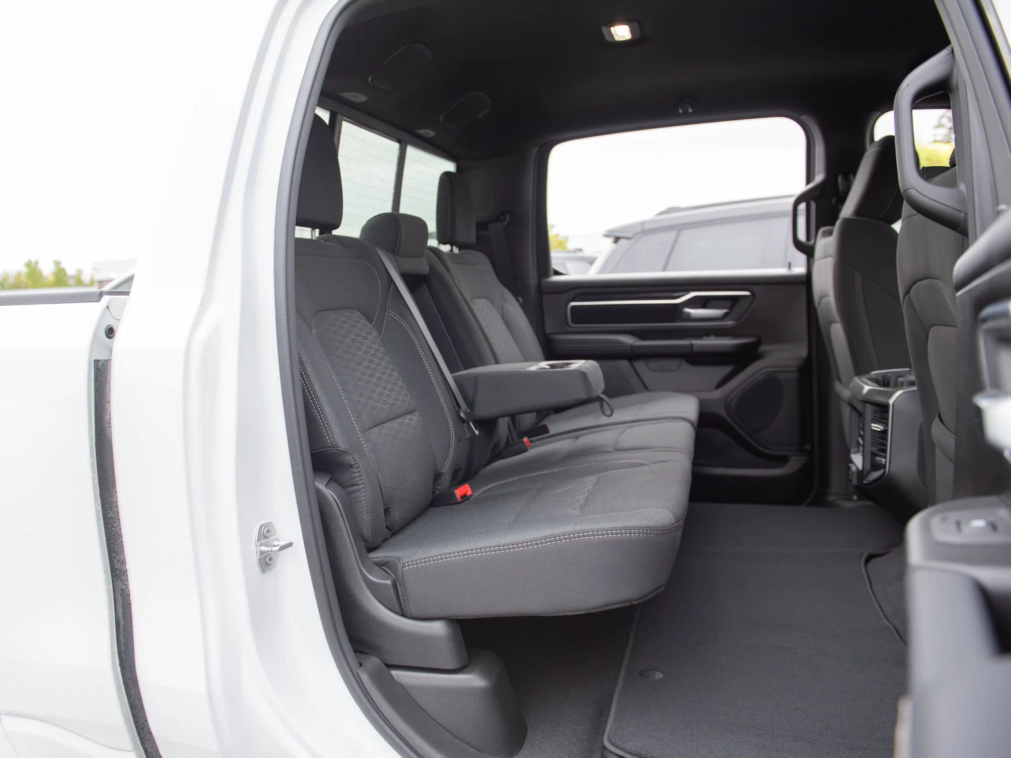 New 2026 White RAM Big Horn Night* 4x4 Crew Cab, Level 2 Equip Group, Heated Seats/Wheel image 21