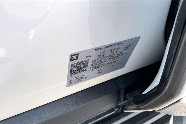 Used 2023 White GMC Denali image 35