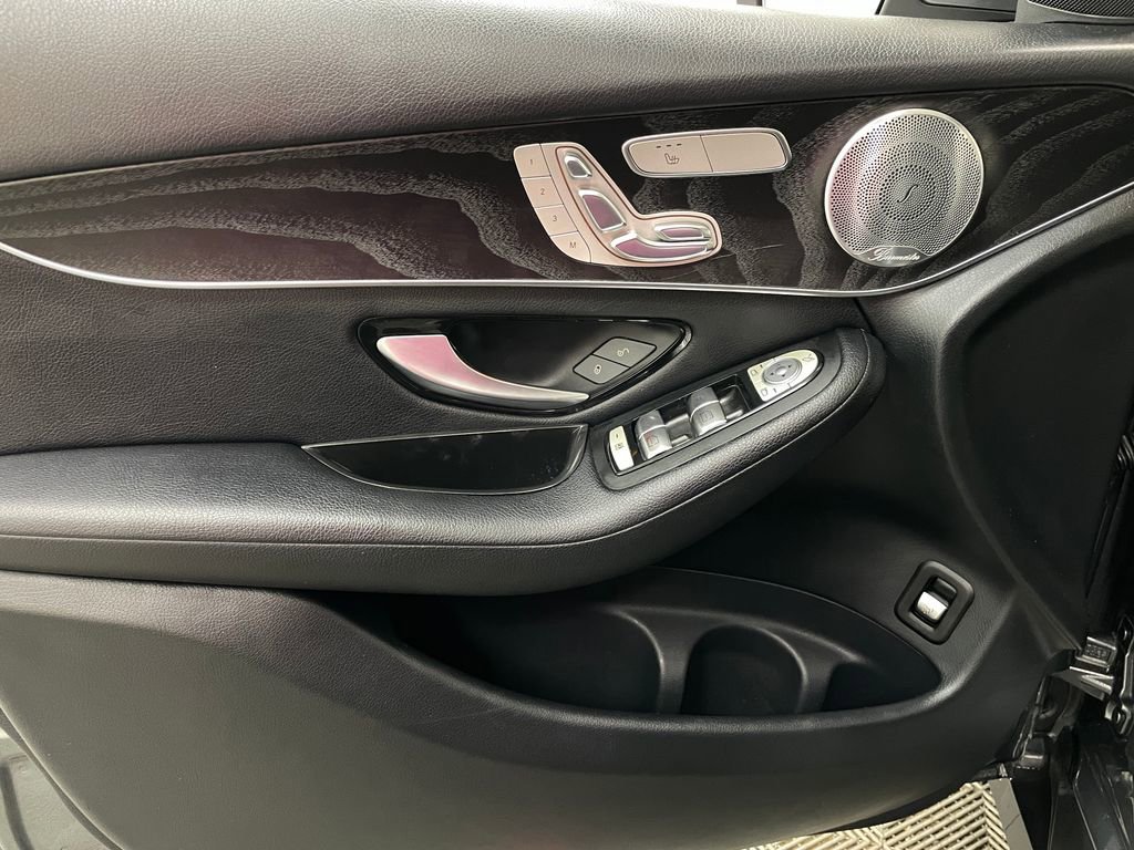2018 Mercedes-Benz GLC GLC300 - Photo 25