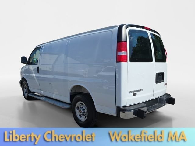 Used 2025 Summit White GMC Work Van image 5
