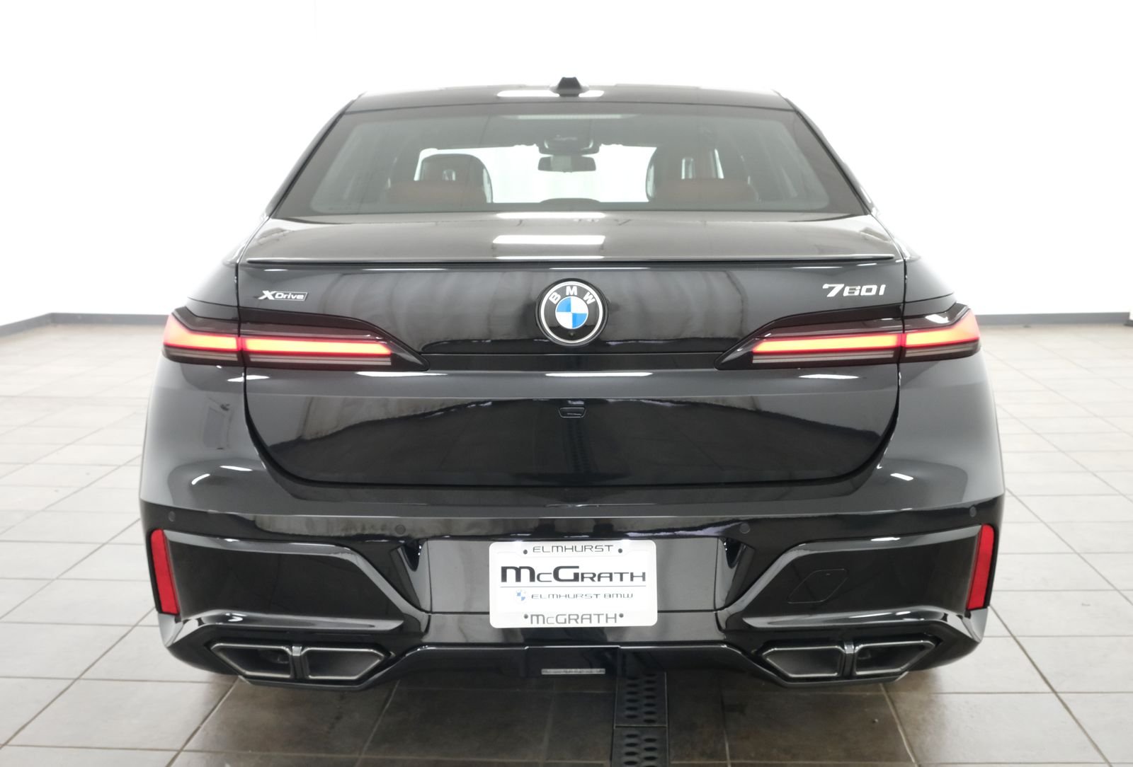 New 2026 Black Sapphire Metallic BMW 760i xDrive image 5