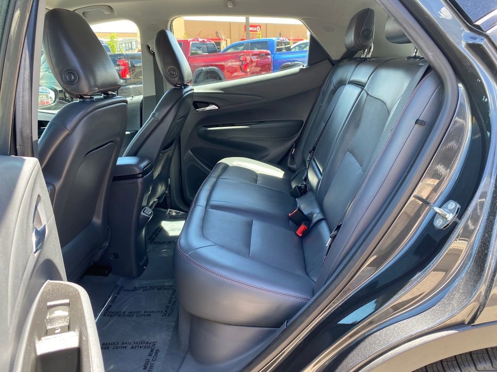 Used 2018 (Includes (TUS) Black grille.) Chevrolet Premier image 24