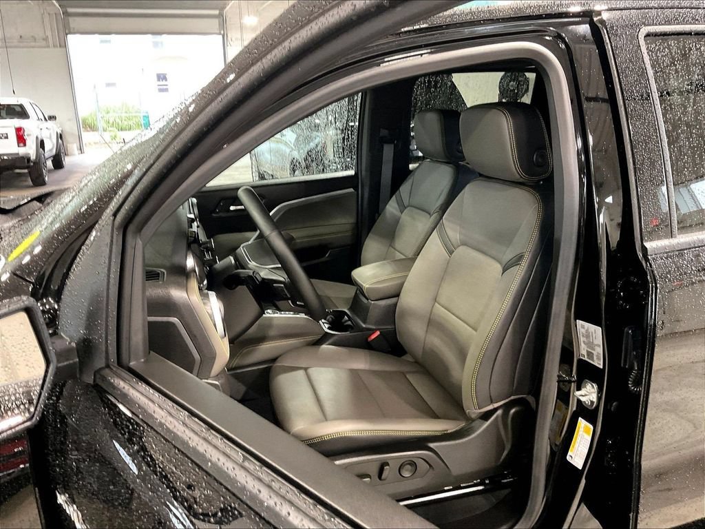 Used 2025 Black Chevrolet ZR2 image 10