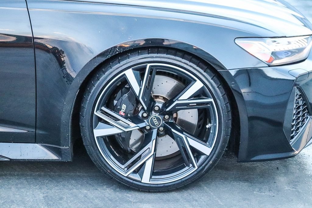 Used 2022 Black Metallic Audi 4.2 image 11