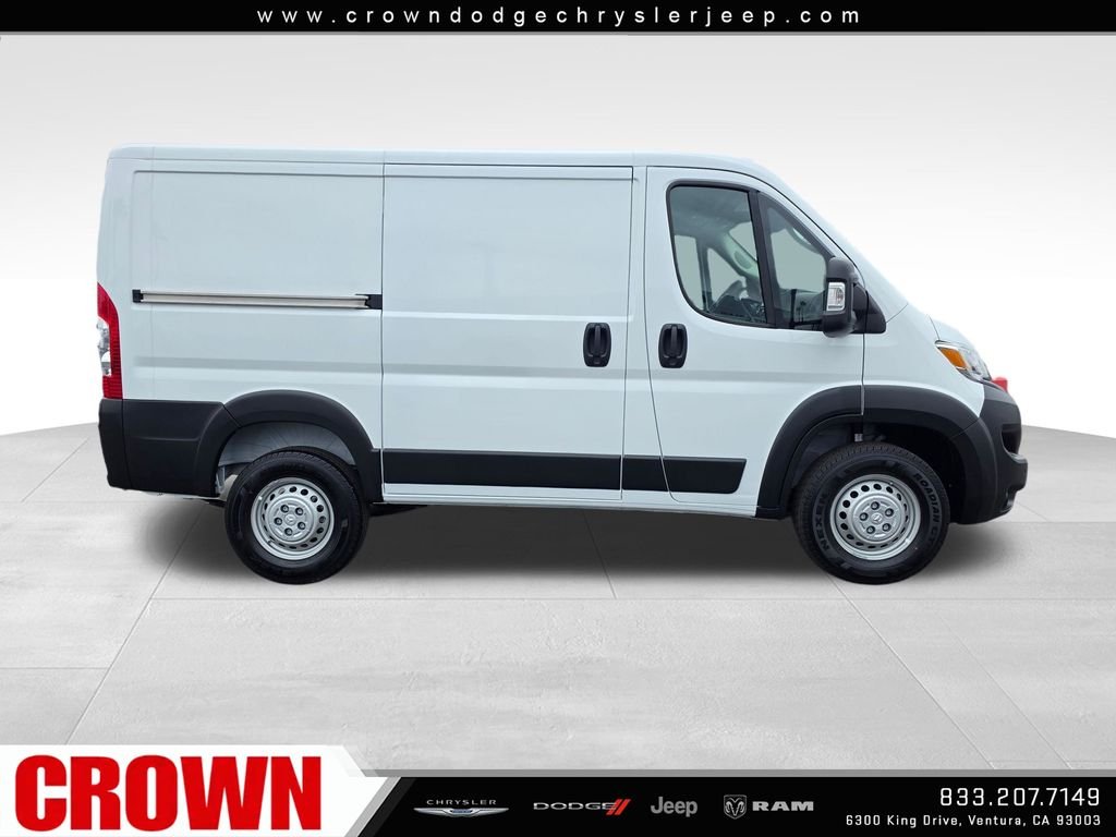 New 2026 Bright White Clear-Coat Exterior Paint RAM Low Roof image 4