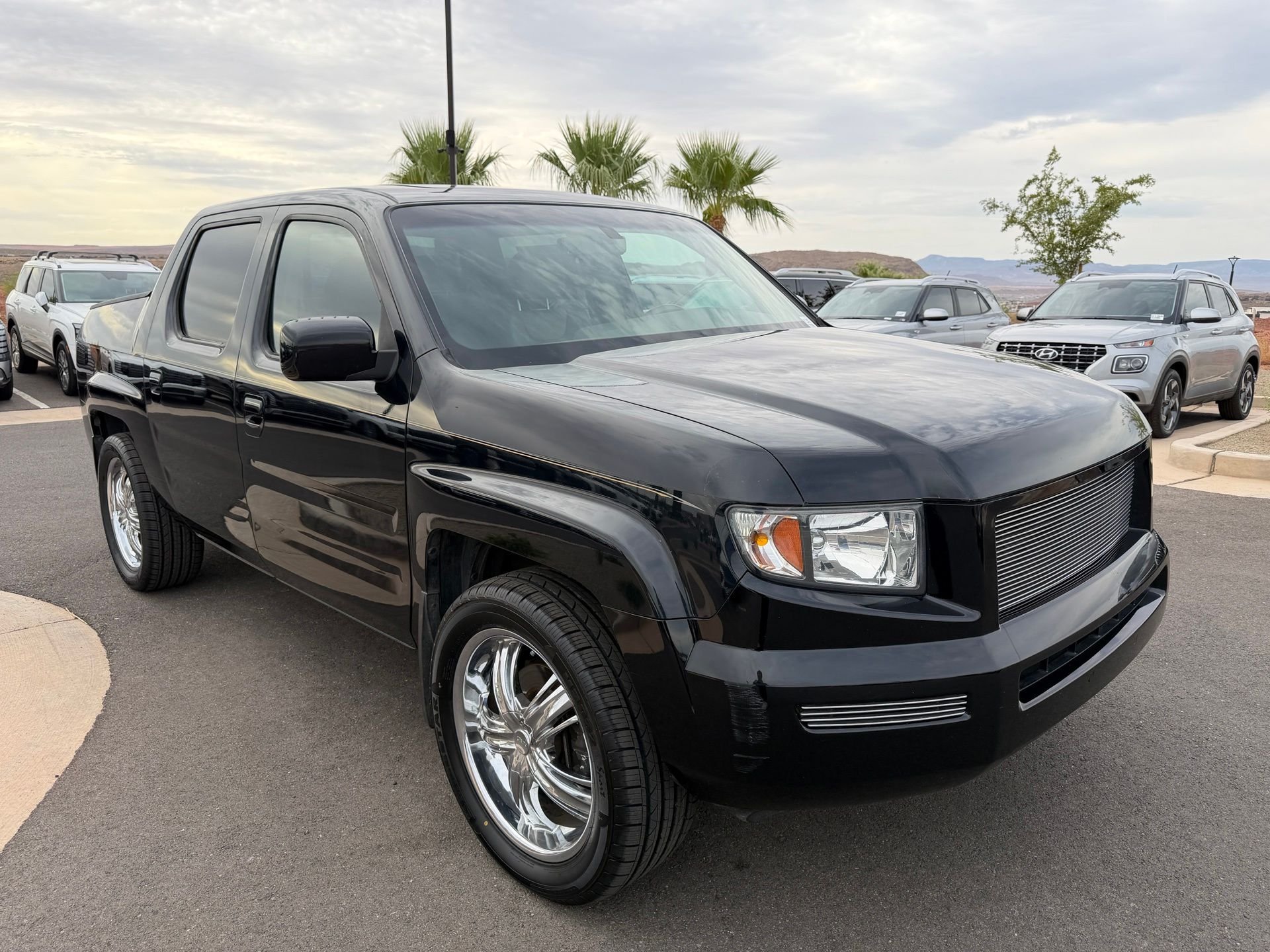 Used 2006 Black Honda RTL image 3