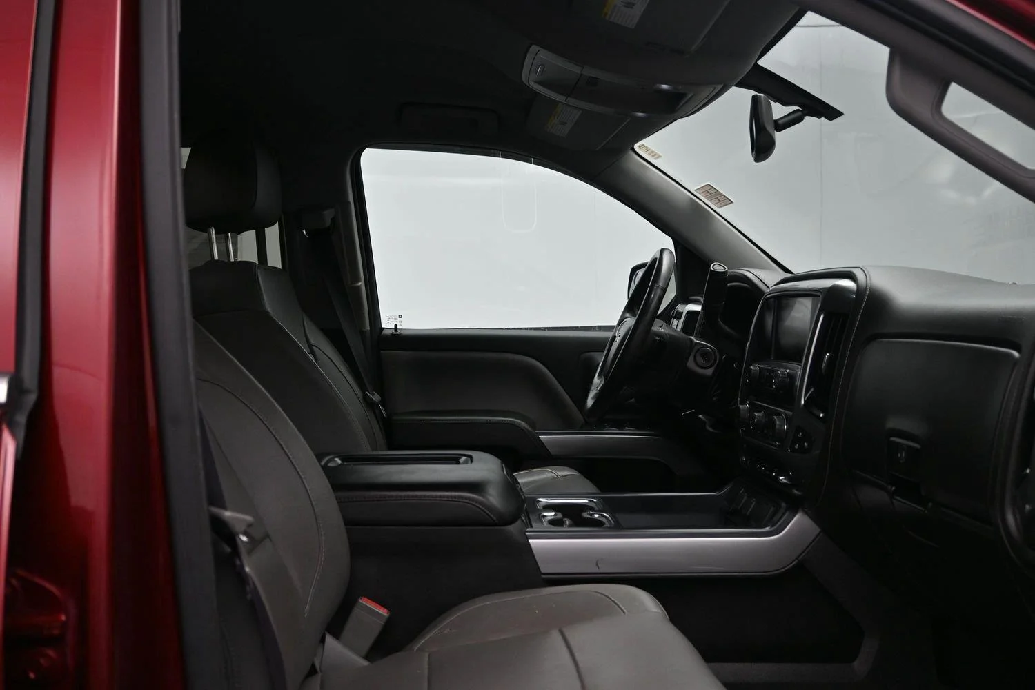 Used 2017 Siren Red Tintcoat Chevrolet LTZ image 10
