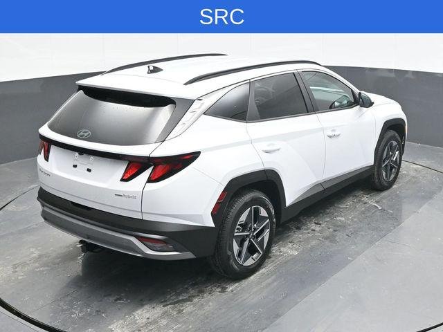 New 2026 White Hyundai SEL AWD image 17