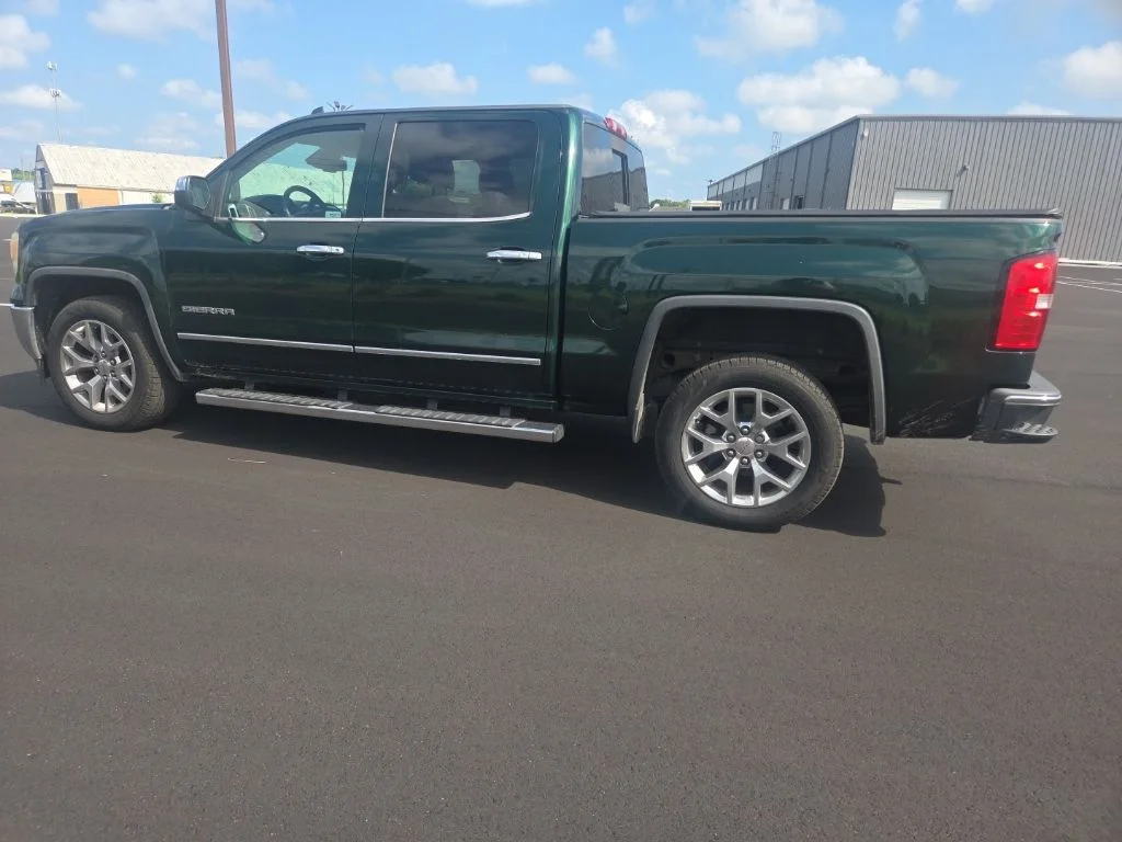 Used 2015 Green GMC SLT image 11