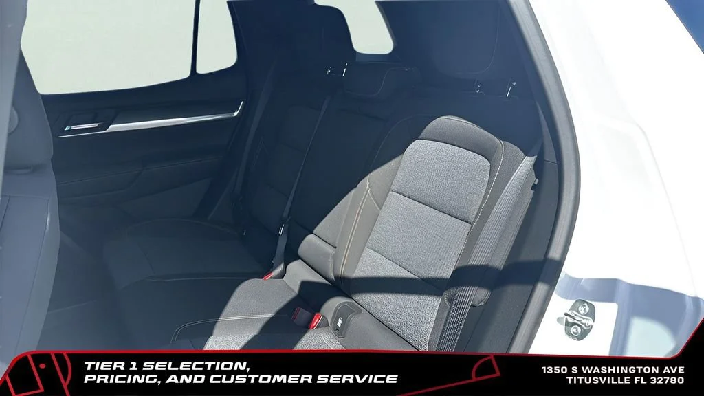New 2026 Summit White GMC Elevation image 26