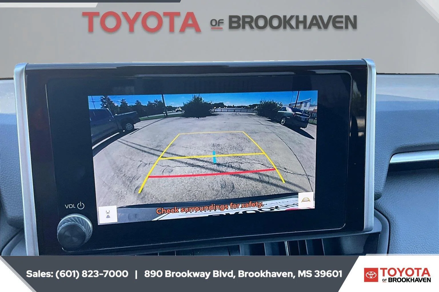 Used 2023 Silver Sky Metallic Toyota XLE image 15